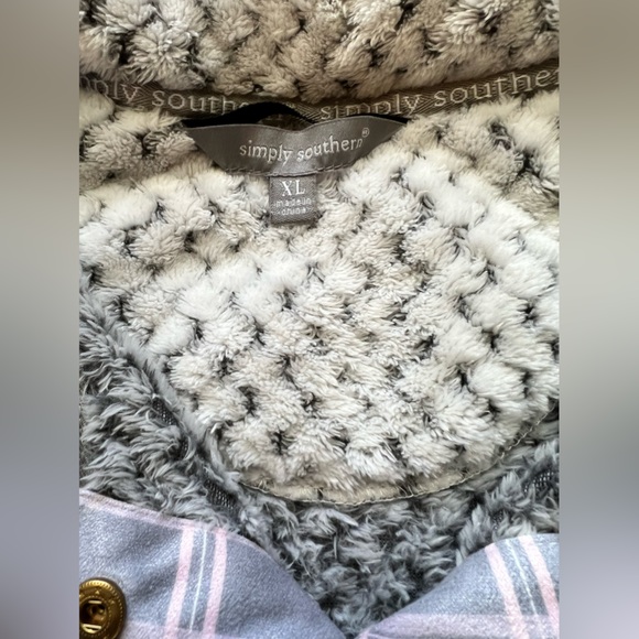 Simply Southern 3/4 Button Up Fleece - Picture 4 of 6